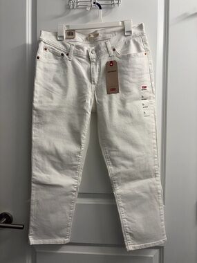 Levi's Women's White Boyfriend Jeans